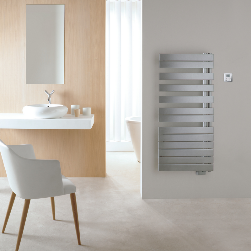 Rendering Zehnder Roda Spa Asym Decorative radiator Front view