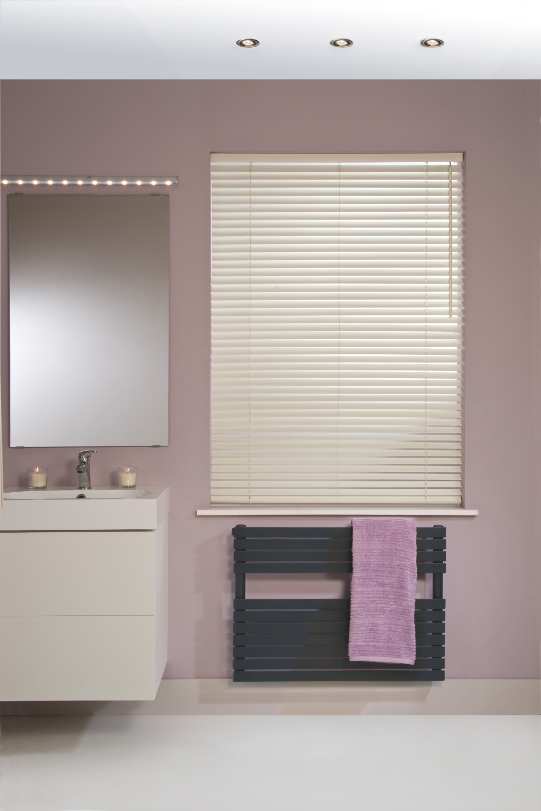 Zehnder_RAD_Ax-Spa_under window room set volcanic_2 Rendering Ax Spa Decorative radiator Front view