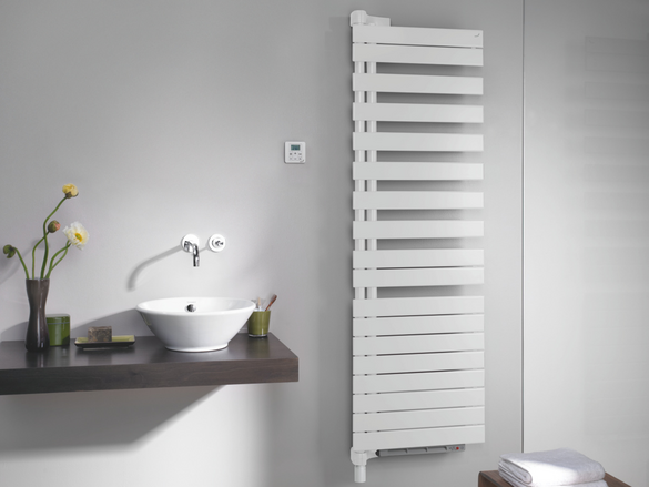 Rendering Roda Premium Plinthe Decorative radiator Front view