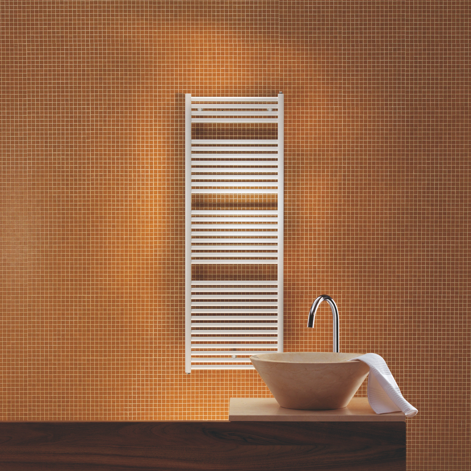 Rendering Zehnder Toga Decorative radiator Front view