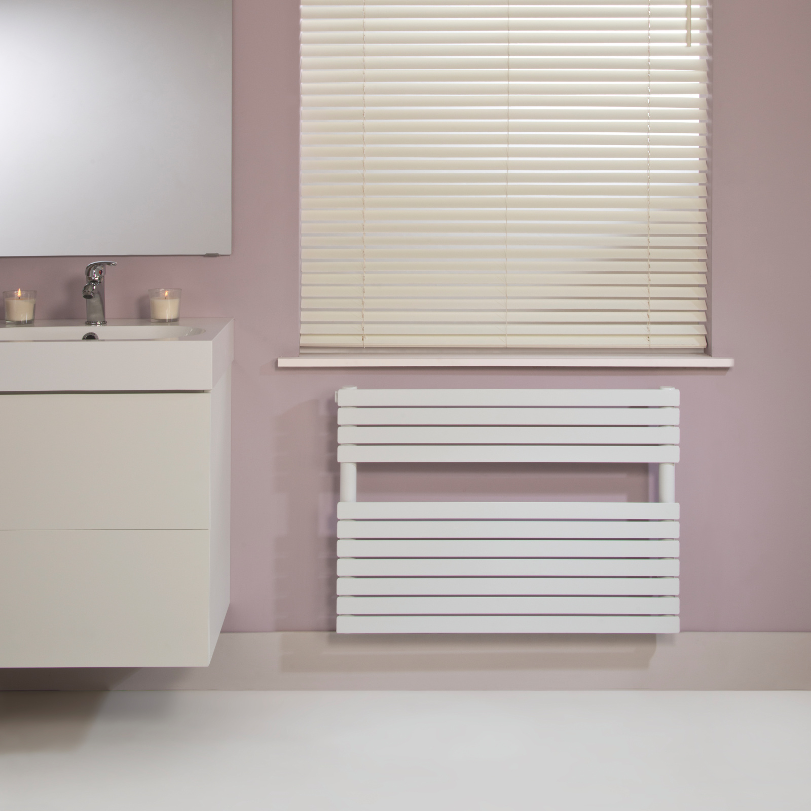 Zehnder_RAD_Ax-Spa_under window room set white_1_print+web Rendering Ax Spa Decorative radiator Front view